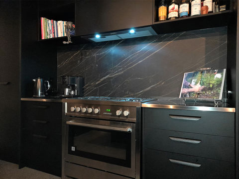 Untitled 1 0004 Laminan Kitchen (1).jpg